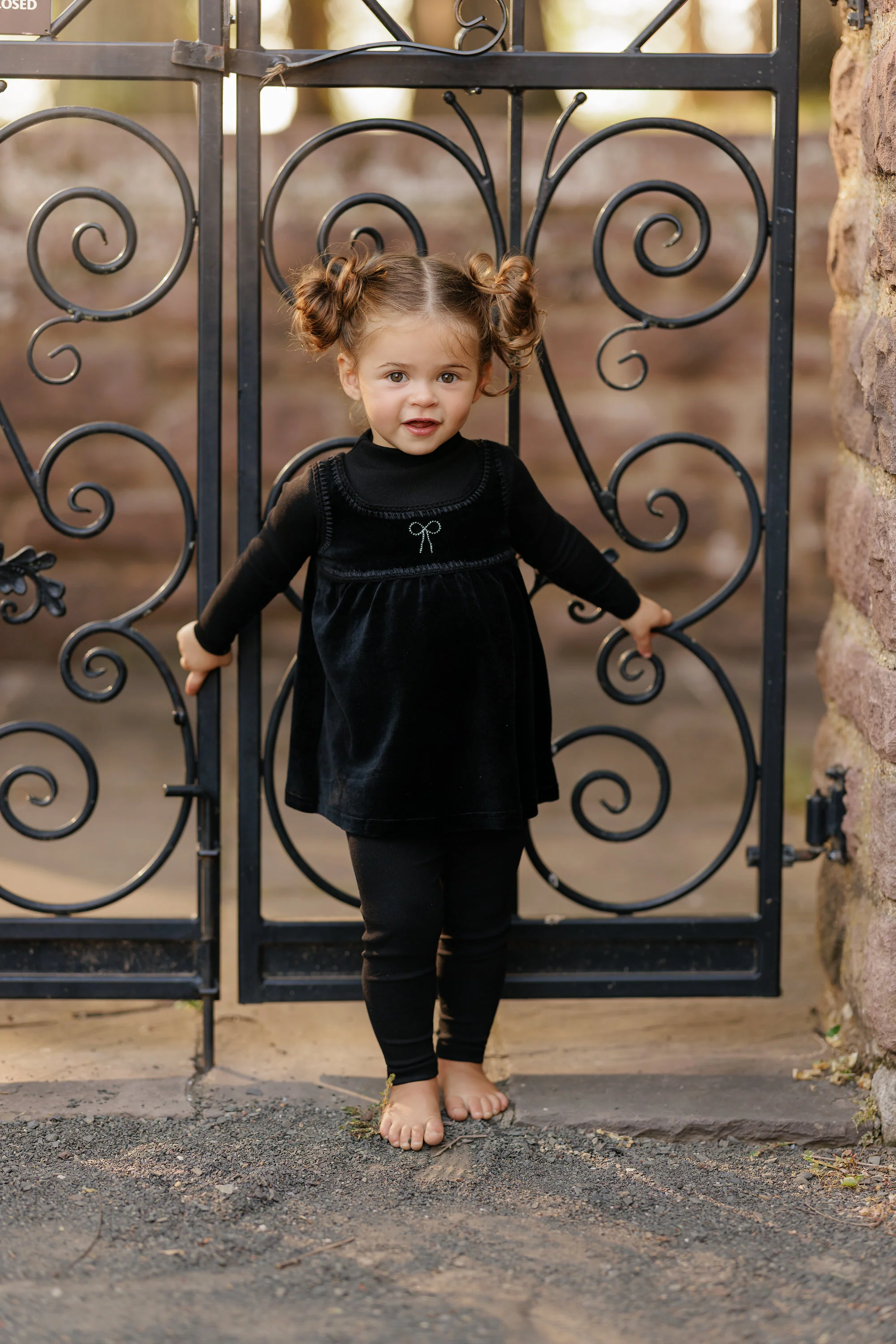 Royal Stitch Bow Set - Image 2